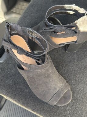 LC Lauren Conrad Heels